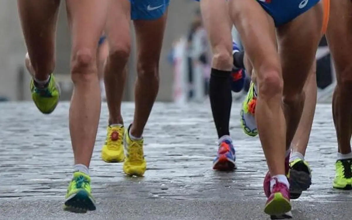 ComisoRace 2026 podismo | Meucci e i campioni a Comiso