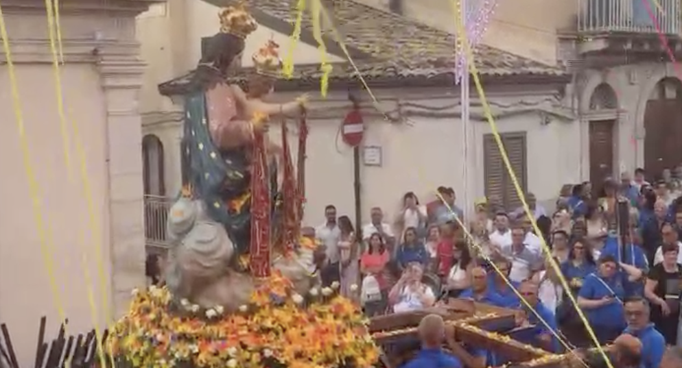 Comiso abbraccia la Madonna delle Grazie: una festa di fede, devozione e tradizione