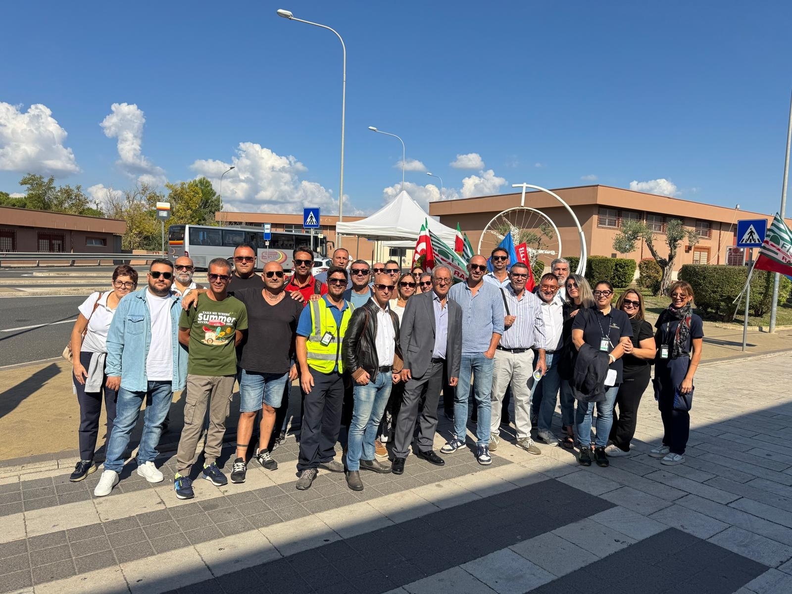 Comiso chiamato a salvare Catania, ma chi salva i lavoratori dell’aeroporto?