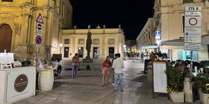 La stagione turistica 2025 registra i dati peggiori degli ultimi anni nel Ragusano secondo l’Associazione Sicilia Costa Iblea
