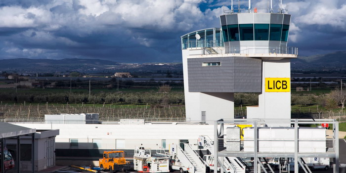 Cresce ancora l’offerta per la stagione invernale all’aeroporto di Comiso con 32 voli settimanali: spicca la tratta internazionale per Malta