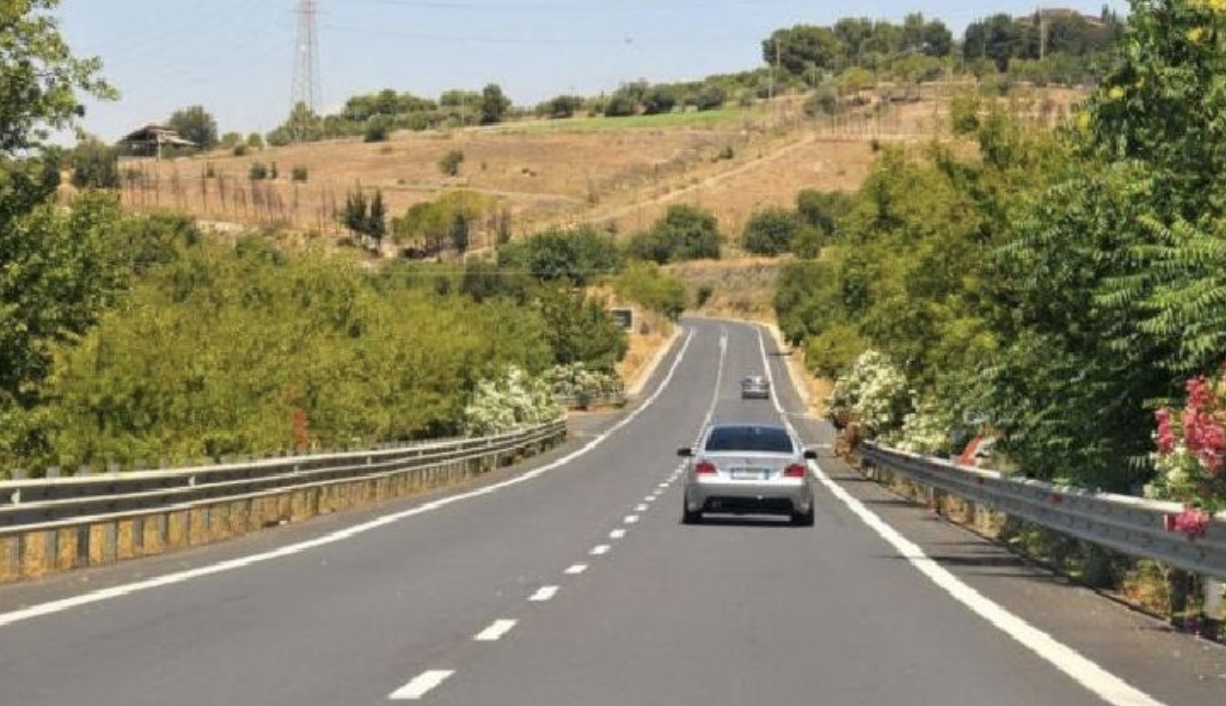 Vittoria, sversamento di argilla a Scianna Caporale: sospesi i lavori sulla Ragusa-Catania