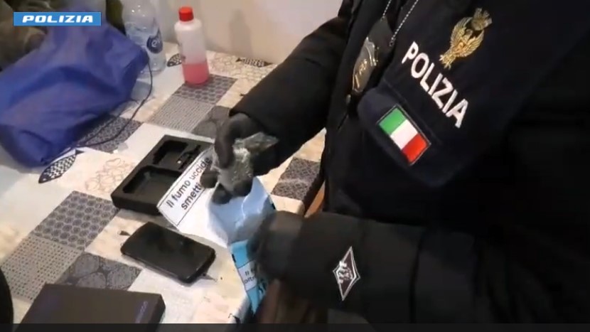 Operazione antidroga della polizia, scattano dieci arresti tra Comiso e Vittoria