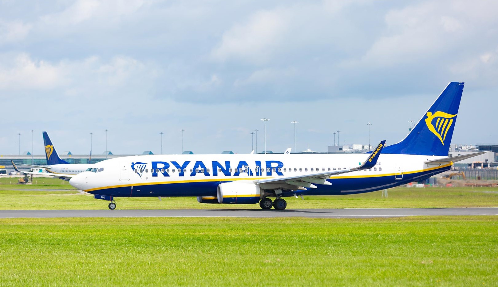Crisi trasporto aereo, Ryanair "cancella" Comiso e altri 10 scali fino al 31 gennaio