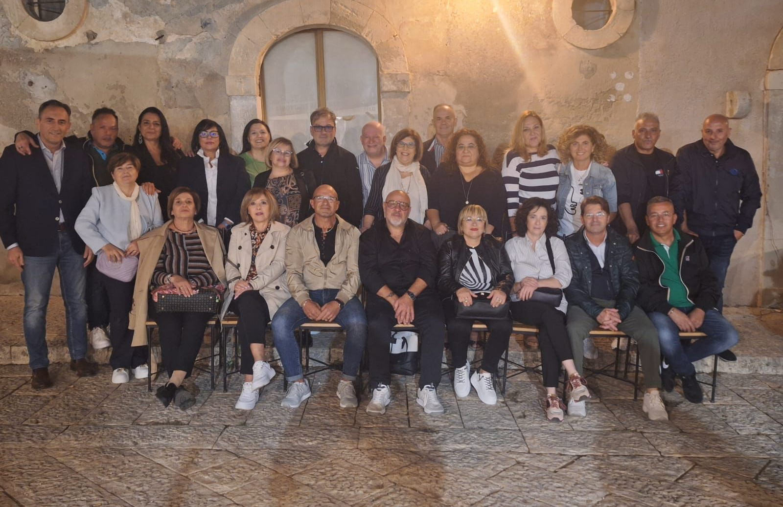 Comiso, rimpatriata di classe dopo 40 anni - Quotidiano di Ragusa