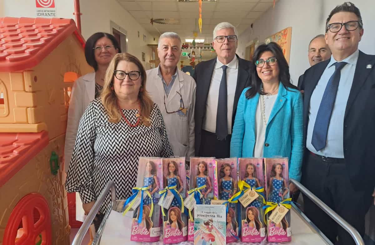 Barbie T1D per le piccole pazienti del Centro di Diabetologia pediatrica di Vittoria - Quotidiano di Ragusa