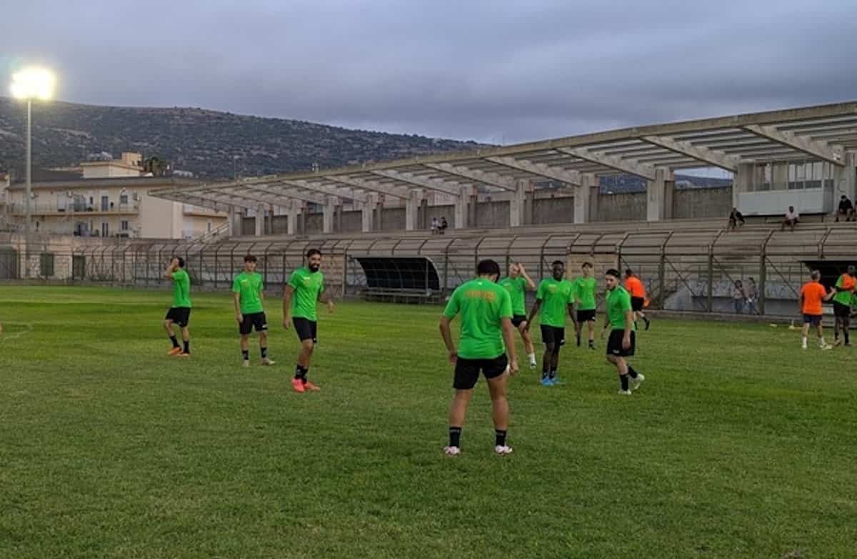 Calcio, il Comiso non si nasconde: è capolista - Quotidiano di Ragusa