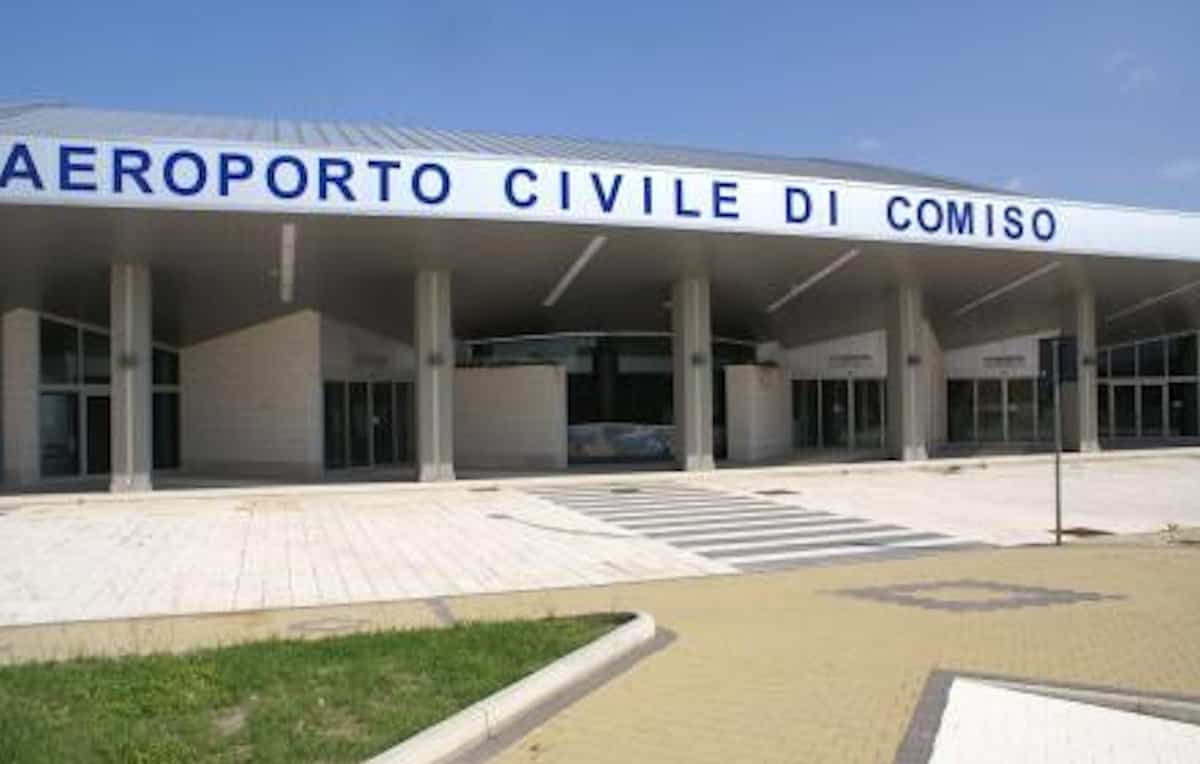 Comiso, via libera dall'Ue al potenziamento dell'aeroporto: 47 milioni per area cargo - Quotidiano di Ragusa