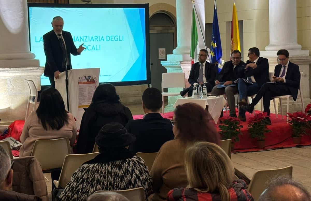 La crisi finanziaria nei Comuni: confronto e proposte nel convegno di Ispica - Quotidiano di Ragusa