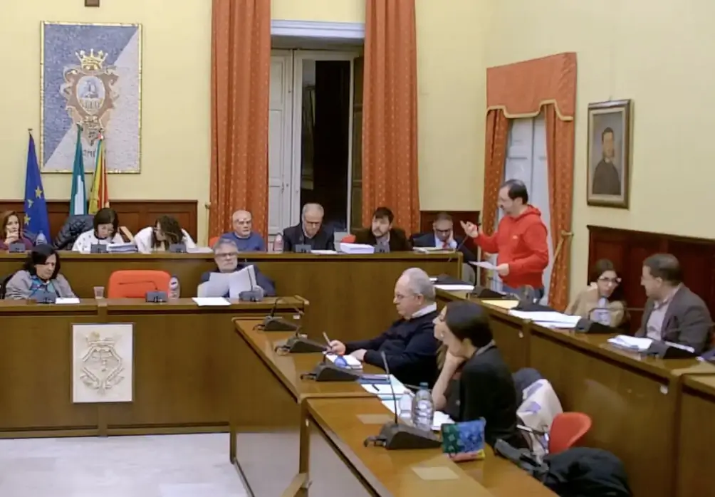 Bilancio comunale a Comiso, documento congiunto delle opposizioni - Quotidiano di Ragusa