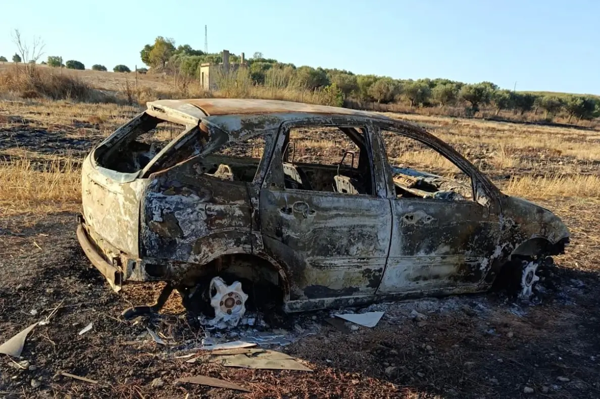 Vittoria, auto bruciata Serra San Bartolo | Quotidiano di Ragusa