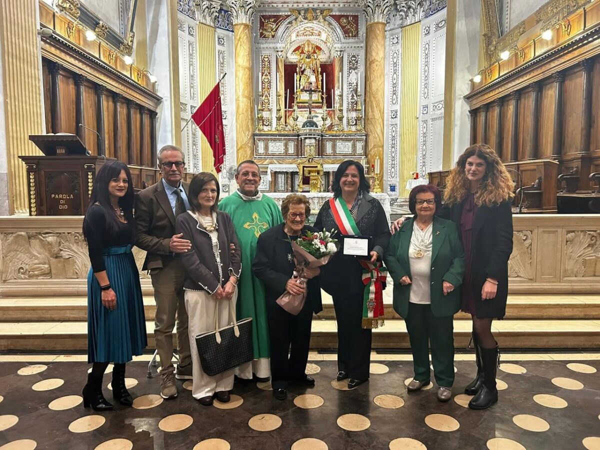 Comiso festeggia i 100 anni di Antonietta Aruta Sampieri