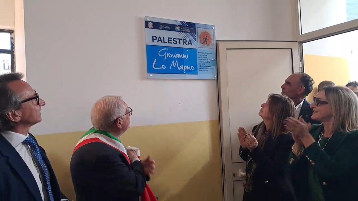 Vittoria, intitolata a Giovanni Lo Magno la palestra del Pappalardo