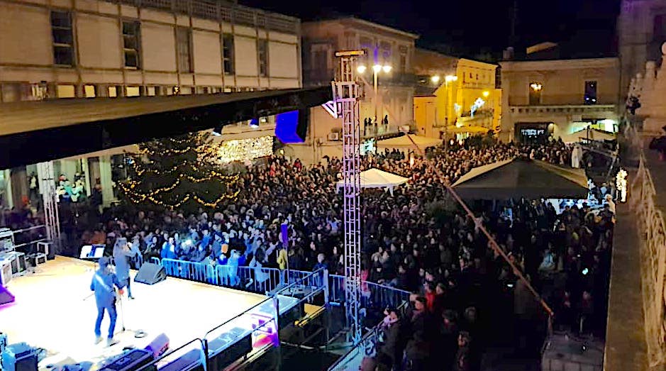E se ti dicessi che il Capodanno a Ragusa lo organizza Ciccio Barone!