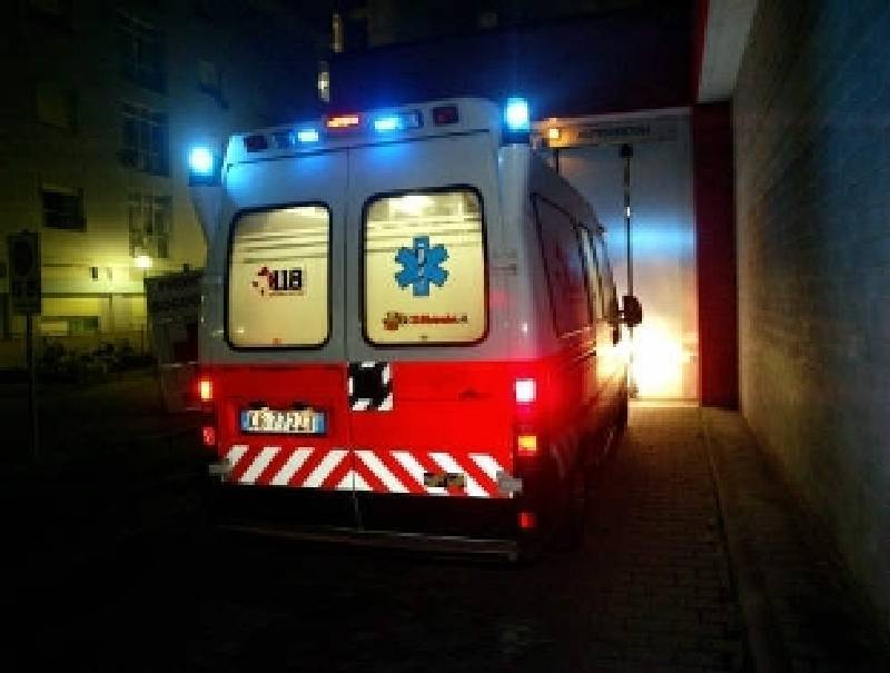 Notte movimentata in centro a Comiso: interviene la Polizia