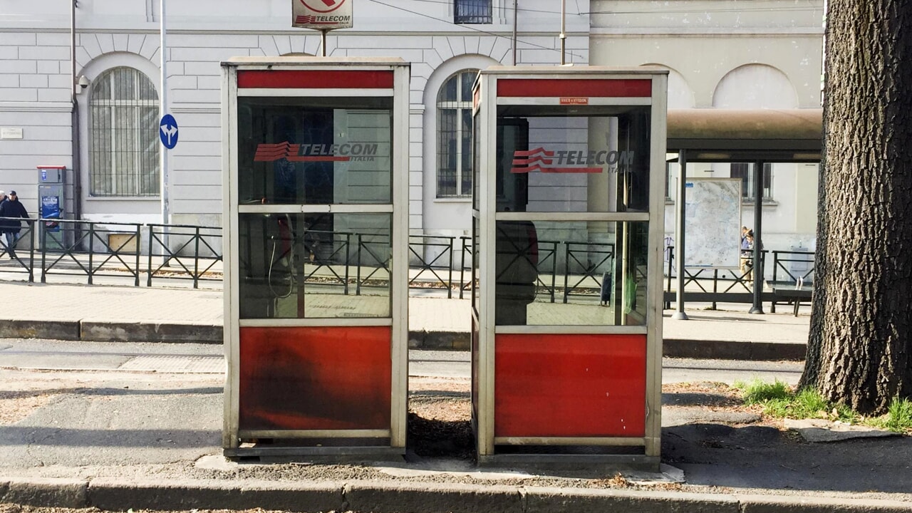 Addio alle cabine telefoniche: TIM prevede di rimuoverle entro la fine dell'anno. Anche in provincia - Ragusa Oggi