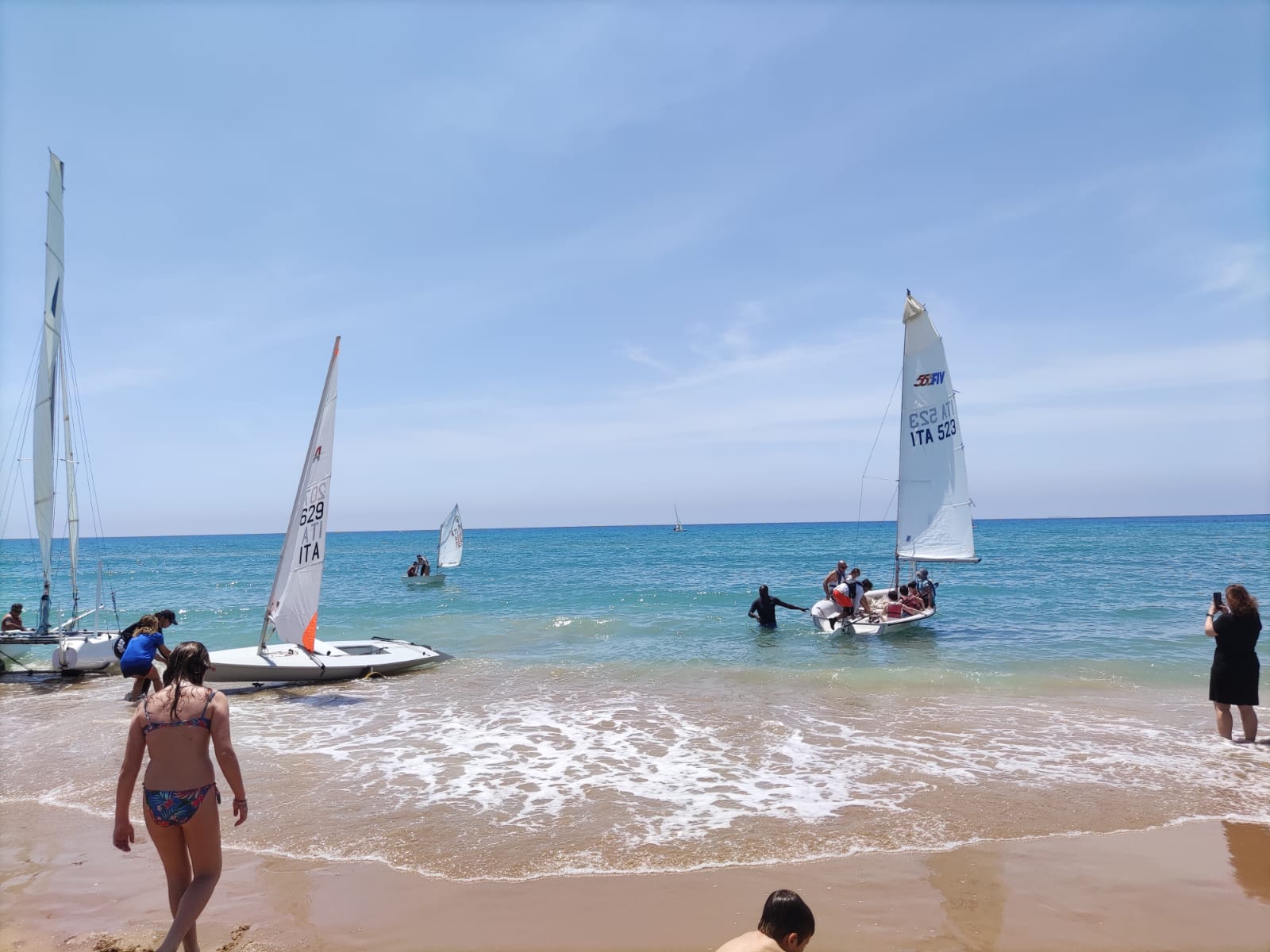 A Kaucana il Vela Day: una giornata di libertà tra onde e passione per il mare