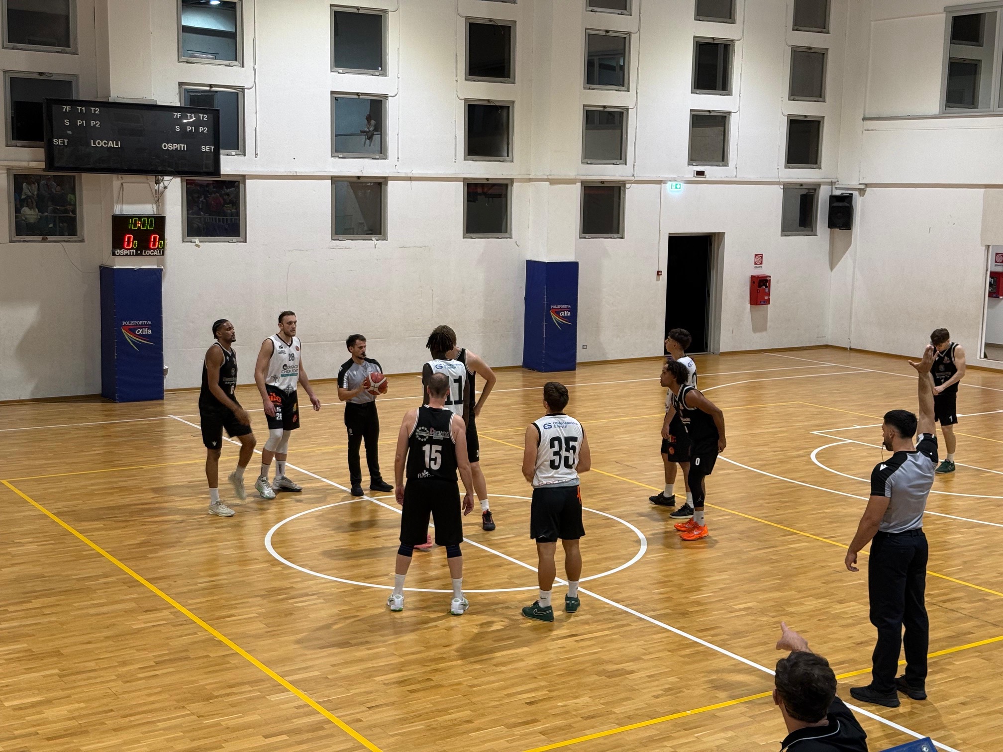 Solo tre punti per fare vincere la PGS Sales di Catania sulla Meerkat Scicli nella prima gara del campionato di Serie C.