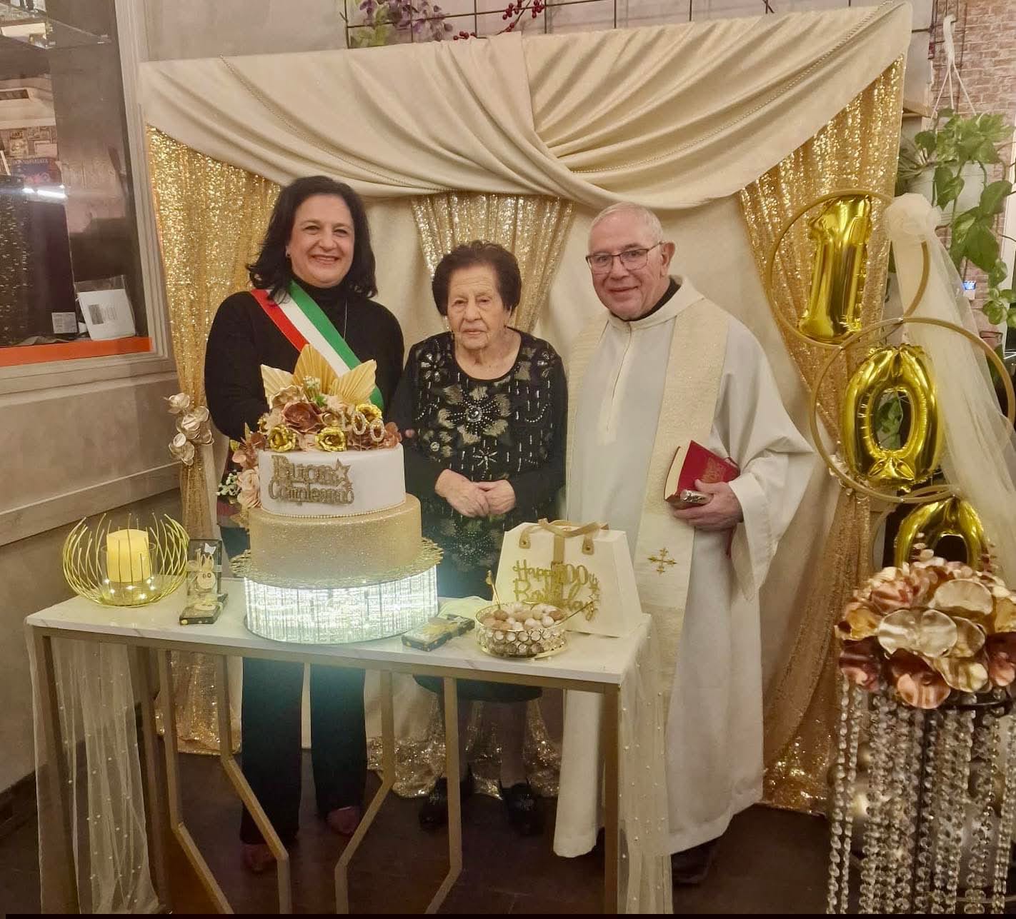 Comiso e Pedalino in festa: due centenarie celebrate in pochi giorni. FOTO