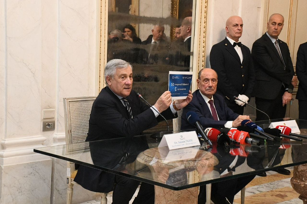 Cargo a Comiso? Tra un anno e mezzo. Il Ponte? Serve ad accelerare i tempi delle infrastrutture. Tajani in Sicilia