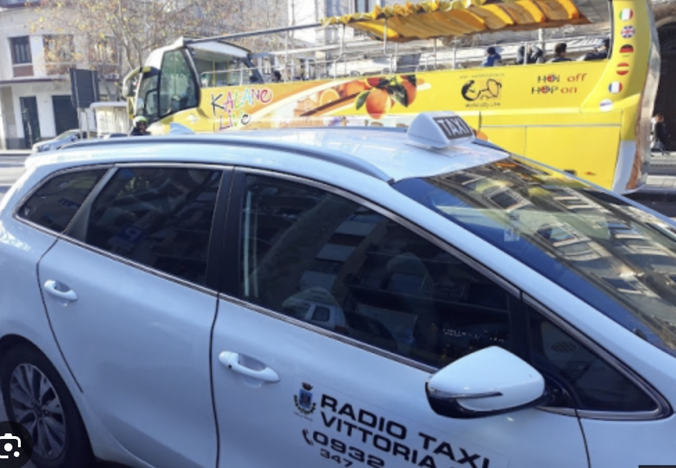 Taxi a Vittoria, aumenti da Dicembre: per andare in aeroporto a Catania ci vorranno 150 euro