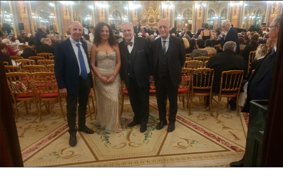 Due comisani premiati a Parigi: medaglia d'oro all'oncologo Vincenzo Canzonieri